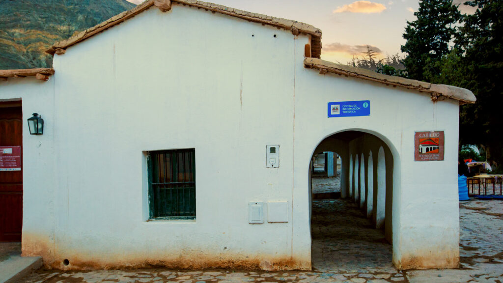 Purmamarca_cabildo_03